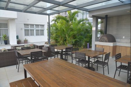 Apartamento à venda com 103m², 3 quartos e 2 vagasÁrea comum - Churrasqueira