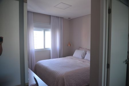 Apartamento à venda com 103m², 3 quartos e 2 vagasQuarto Suíte 2