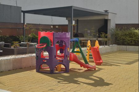 Apartamento à venda com 103m², 3 quartos e 2 vagasÁrea comum - Playground