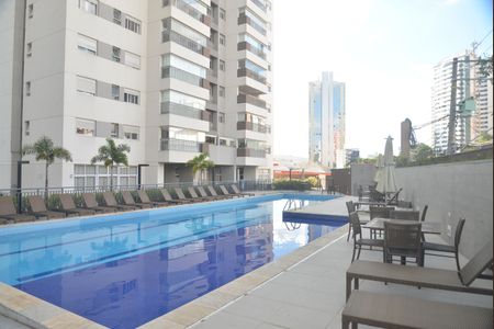 Apartamento à venda com 103m², 3 quartos e 2 vagasÁrea comum - Piscina