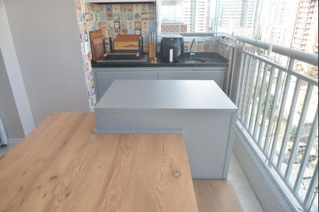 Apartamento à venda com 103m², 3 quartos e 2 vagasVaranda gourmet