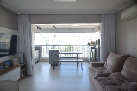 Apartamento à venda com 103m², 3 quartos e 2 vagasSala