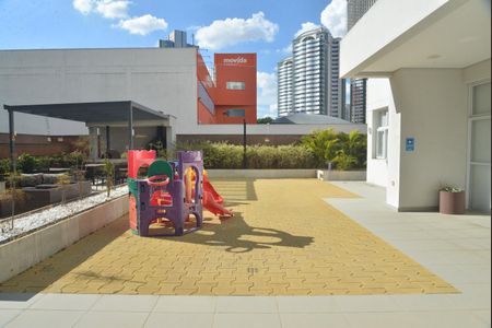 Apartamento à venda com 103m², 3 quartos e 2 vagasÁrea comum - Playground