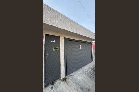 Casa à venda com 210m², 1 quarto e 2 vagasFachada