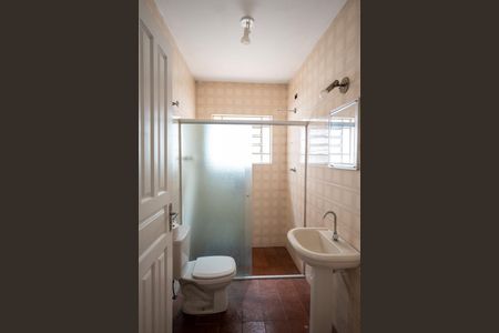 Casa à venda com 210m², 1 quarto e 2 vagasBanheiro