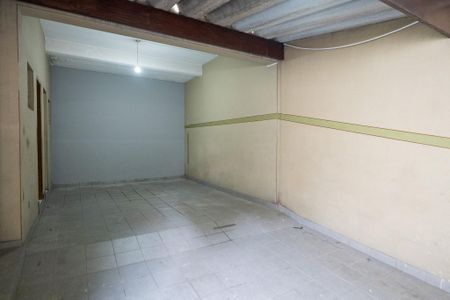 Casa à venda com 210m², 1 quarto e 2 vagasÁrea comum