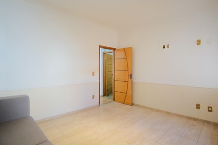 Casa à venda com 150m², 3 quartos e 2 vagasSuíte