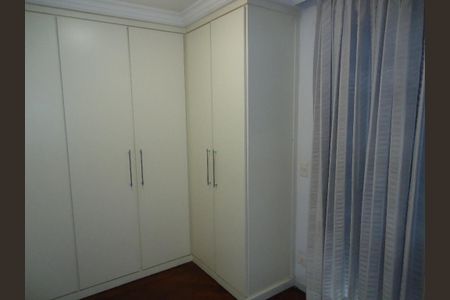 Apartamento à venda com 246m², 4 quartos e 3 vagas