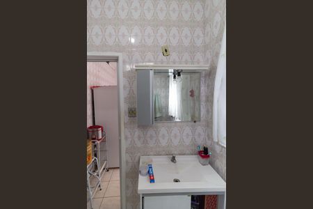 Casa à venda com 294m², 4 quartos e 4 vagas Casa à venda com 294m², 4 quartos e 4 vagasCasa 2 Banheiro