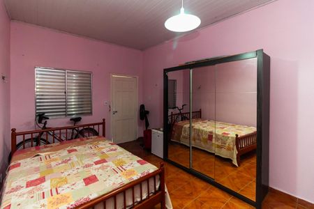 Casa à venda com 294m², 4 quartos e 4 vagas Casa à venda com 294m², 4 quartos e 4 vagasCasa 1 Quarto