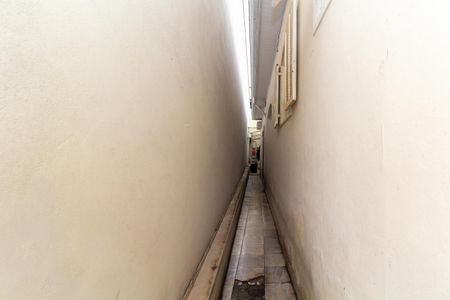 Casa à venda com 294m², 4 quartos e 4 vagas Casa à venda com 294m², 4 quartos e 4 vagasCasa 3 Corredor Externo