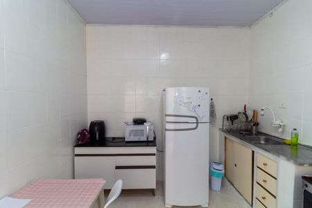 Casa à venda com 294m², 4 quartos e 4 vagas Casa à venda com 294m², 4 quartos e 4 vagasCasa 1 Cozinha