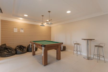 Apartamento para alugar com 80m², 2 quartos e 1 vagaÁrea comum - Sala de Jogos
