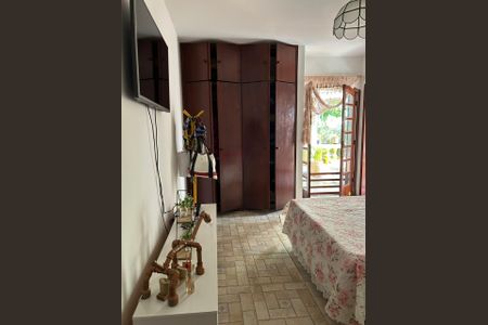 Casa de condomínio para alugar com 560m², 4 quartos e 3 vagas Casa de condomínio para alugar com 560m², 4 quartos e 3 vagasQuarto 2