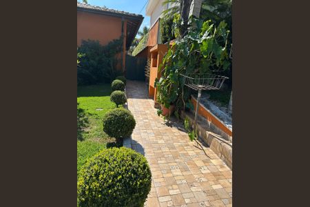 Casa de condomínio para alugar com 560m², 4 quartos e 3 vagas Casa de condomínio para alugar com 560m², 4 quartos e 3 vagasÁrea Externa