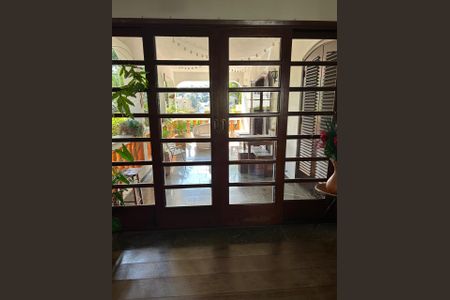 Casa de condomínio para alugar com 560m², 4 quartos e 3 vagas Casa de condomínio para alugar com 560m², 4 quartos e 3 vagasSala