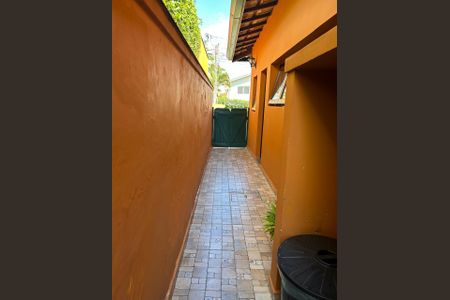 Casa de condomínio para alugar com 560m², 4 quartos e 3 vagas Casa de condomínio para alugar com 560m², 4 quartos e 3 vagasÁrea Externa