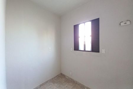 Casa para alugar com 60m², 2 quartos e 1 vaga Casa para alugar com 60m², 2 quartos e 1 vagaQuarto 2