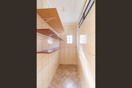 Casa à venda com 260m², 3 quartos e 2 vagasDespensa
