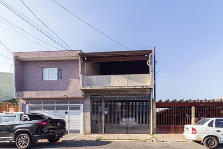 Casa à venda com 260m², 3 quartos e 2 vagasFachada
