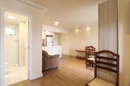 Apartamento para alugar com 70m², 2 quartos e 1 vagaSala