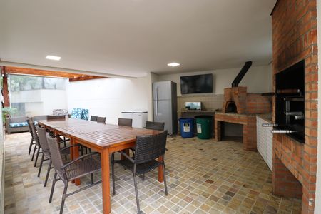 Apartamento para alugar com 70m², 2 quartos e 1 vagaÁrea comum - Churrasqueira