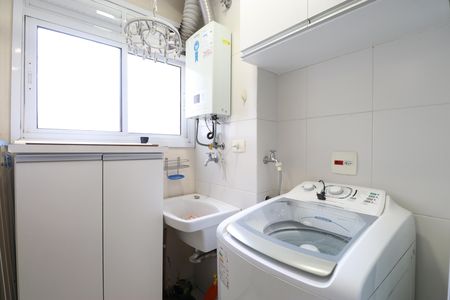 Apartamento para alugar com 70m², 2 quartos e 1 vagaÁrea de Serviço