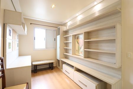 Apartamento para alugar com 70m², 2 quartos e 1 vagaSala