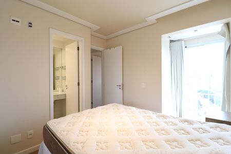 Apartamento para alugar com 70m², 2 quartos e 1 vagaSuíte