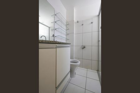 Apartamento à venda com 120m², 2 quartos e 1 vaga Apartamento à venda com 120m², 2 quartos e 1 vagaBanheiro Social