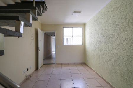 Apartamento à venda com 120m², 2 quartos e 1 vaga Apartamento à venda com 120m², 2 quartos e 1 vagaSala