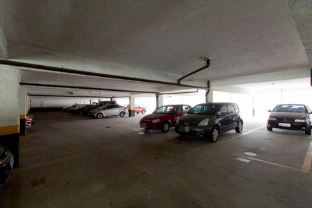 Apartamento à venda com 45m², 2 quartos e 1 vaga Apartamento à venda com 45m², 2 quartos e 1 vagaEstacionamento