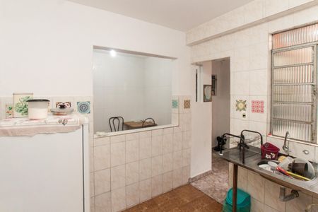 Casa à venda com 450m², 3 quartos e 2 vagasCasa 1 - Cozinha e Área de Serviço