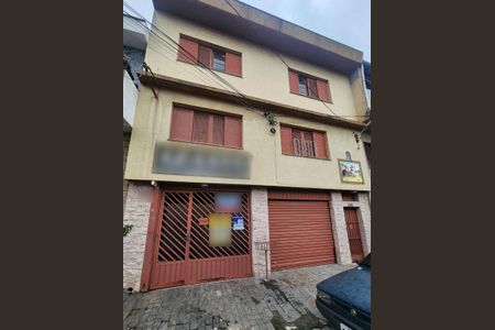 Casa à venda com 450m², 3 quartos e 2 vagasFachada