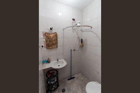 Casa à venda com 450m², 3 quartos e 2 vagasCasa 1 - Banheiro