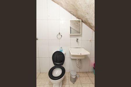 Casa à venda com 450m², 3 quartos e 2 vagasCasa 2 - Banheiro