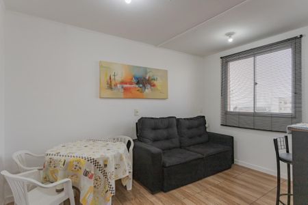 Apartamento à venda com 44m², 2 quartos e 1 vaga Apartamento à venda com 44m², 2 quartos e 1 vagaSala