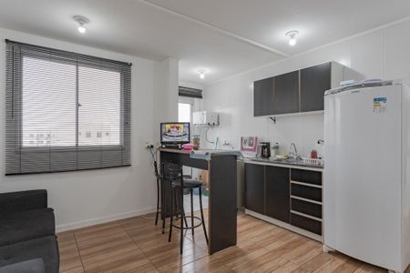 Apartamento à venda com 44m², 2 quartos e 1 vaga Apartamento à venda com 44m², 2 quartos e 1 vagaSala