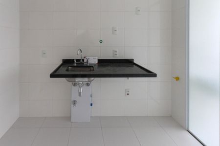 Apartamento à venda com 64m², 2 quartos e 1 vaga Apartamento à venda com 64m², 2 quartos e 1 vagaCozinha
