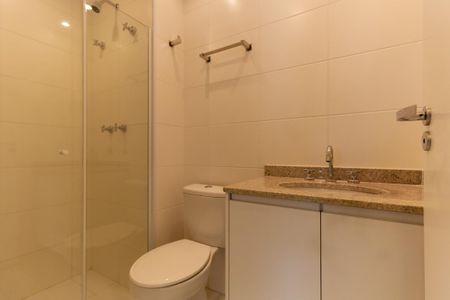 Apartamento à venda com 64m², 2 quartos e 1 vaga Apartamento à venda com 64m², 2 quartos e 1 vagaBanheiro 2
