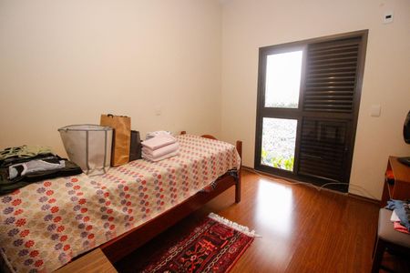 Apartamento à venda com 213m², 4 quartos e 3 vagasSuíte 2
