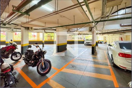 Apartamento à venda com 81m², 2 quartos e 1 vaga Apartamento à venda com 81m², 2 quartos e 1 vagaGaragem