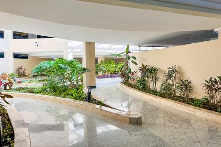 Apartamento à venda com 81m², 2 quartos e 1 vaga Apartamento à venda com 81m², 2 quartos e 1 vagaHall de entrada