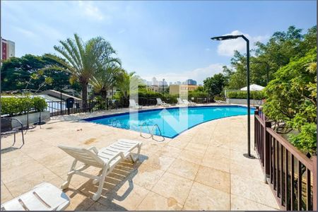 Apartamento à venda com 81m², 2 quartos e 1 vaga Apartamento à venda com 81m², 2 quartos e 1 vagaPiscina