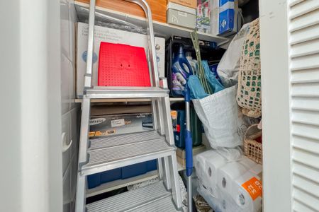 Apartamento à venda com 81m², 2 quartos e 1 vaga Apartamento à venda com 81m², 2 quartos e 1 vagaDespensa