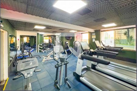 Apartamento à venda com 81m², 2 quartos e 1 vaga Apartamento à venda com 81m², 2 quartos e 1 vagaAcademia