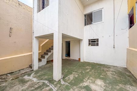 Casa para alugar com 156m², 3 quartos e 2 vagas Casa para alugar com 156m², 3 quartos e 2 vagasQuintal