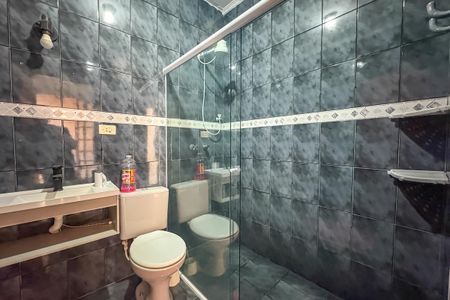 Casa para alugar com 156m², 3 quartos e 2 vagas Casa para alugar com 156m², 3 quartos e 2 vagasBanheiro