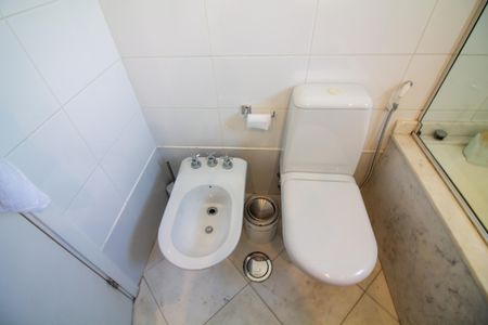 Apartamento à venda com 145m², 3 quartos e 2 vagasBanheiro da Suíte 3