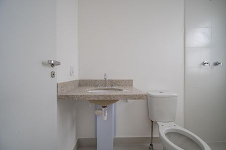 Apartamento à venda com 85m², 2 quartos e 1 vagaBanheiro da Suíte 2